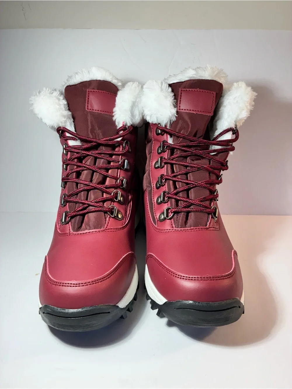 Women's Winter Snow Boots Burgundy Faux Fur Lined Lace Up Hiking Boots Size 9